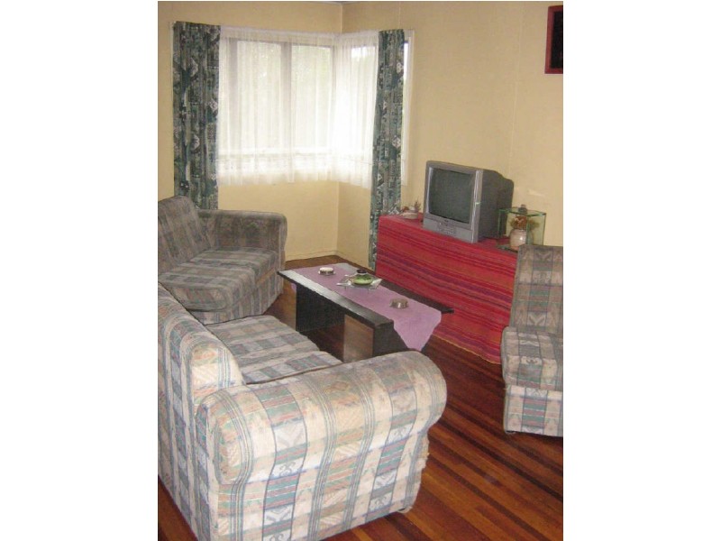 56 Flinders Drive, Leichhardt QLD 4305