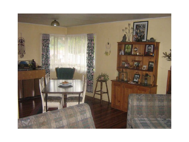 56 Flinders Drive, Leichhardt QLD 4305
