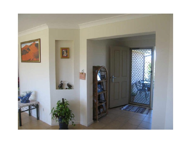 33 Banksia Drive, Raceview QLD 4305