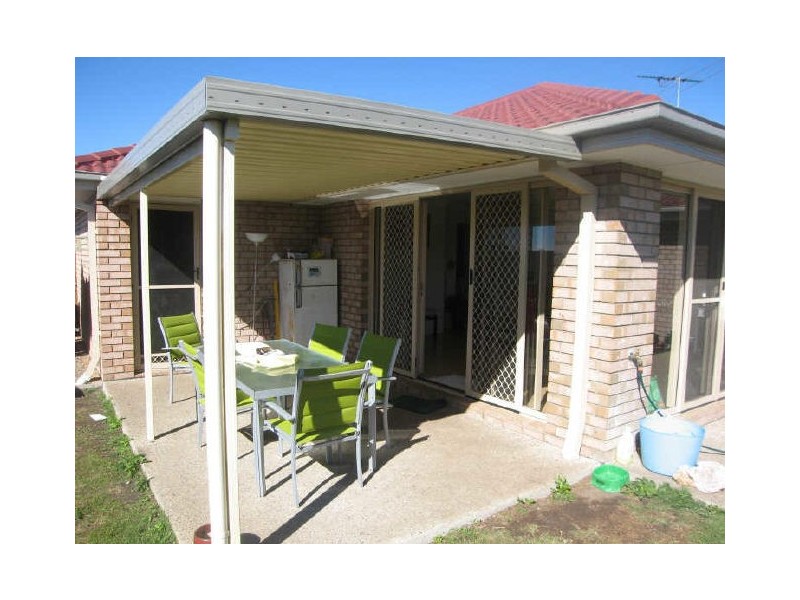 33 Banksia Drive, Raceview QLD 4305