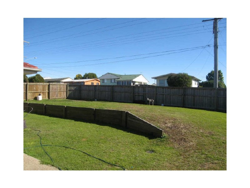 33 Banksia Drive, Raceview QLD 4305