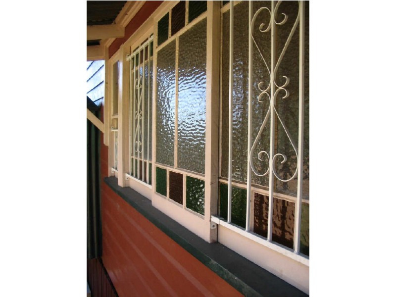 14 Moffatt Street, Ipswich QLD 4305