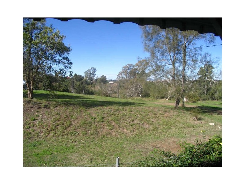19 Parker Lane, North Ipswich QLD 4305