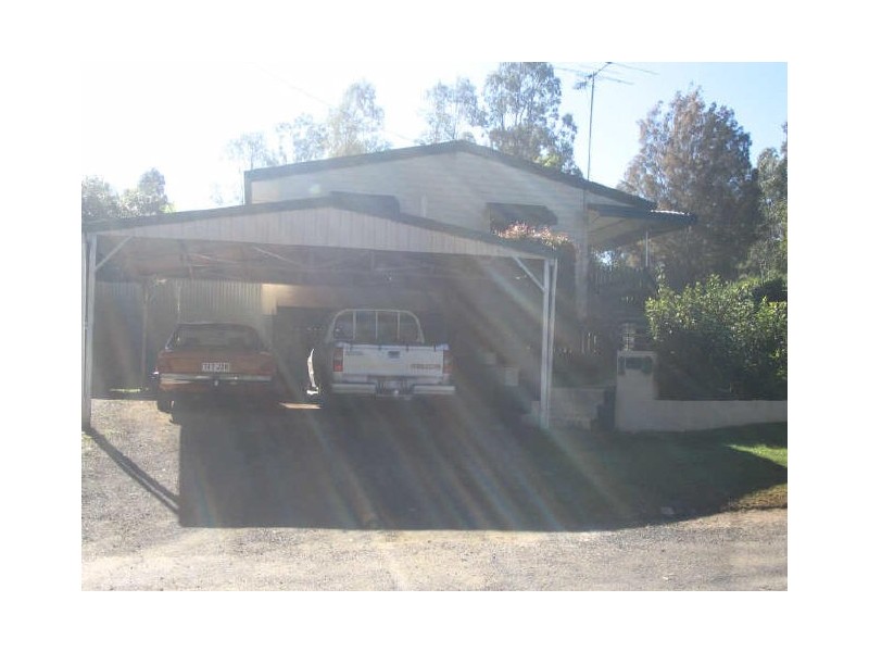 19 Parker Lane, North Ipswich QLD 4305