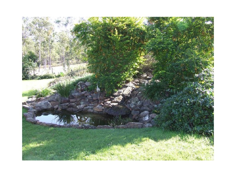 274 Willaura Drive, Esk QLD 4312