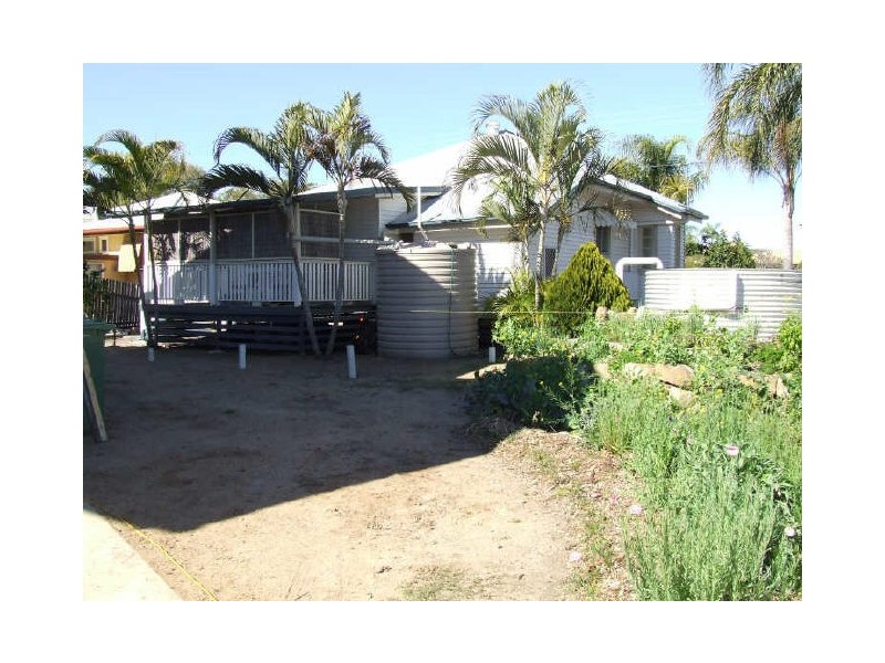 21 Pryde Street, Lowood QLD 4311