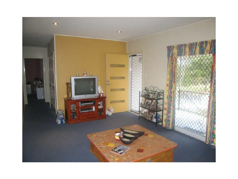 86 Aspinall Street, Leichhardt QLD 4305