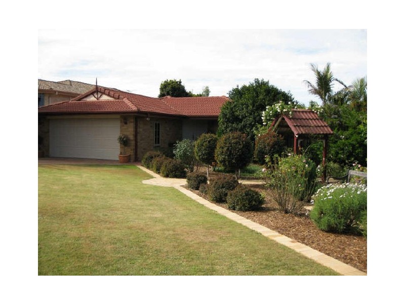16 Chaille Crt, Brassall QLD 4305