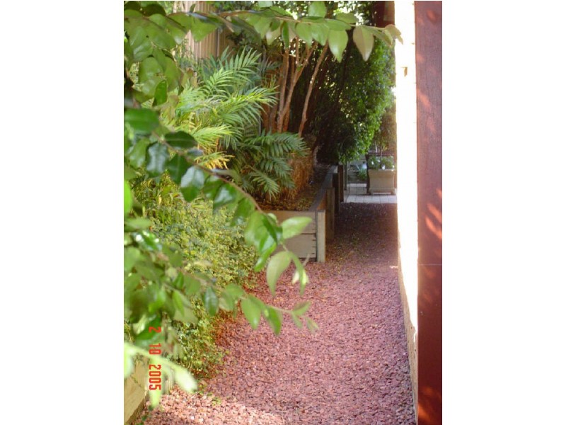 16 Chaille Crt, Brassall QLD 4305