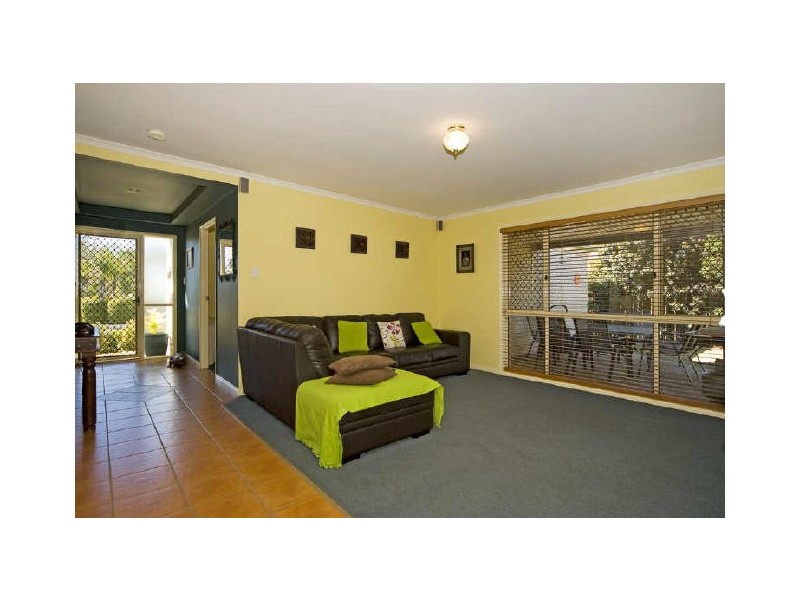 16 Kerners Road, Yamanto QLD 4305