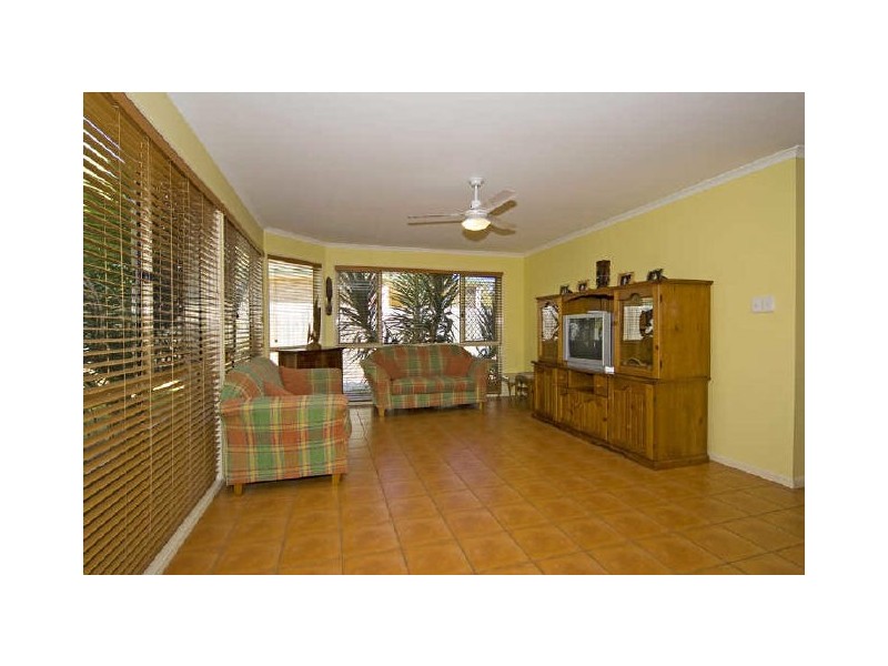 16 Kerners Road, Yamanto QLD 4305