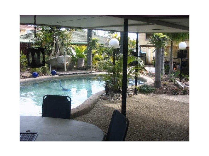 4 Glode Avenue, Churchill QLD 4305