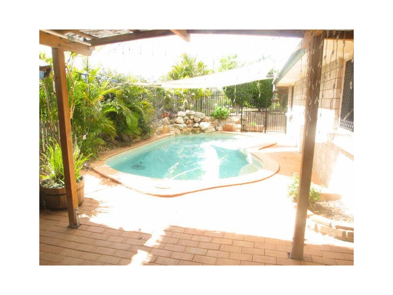 14 Peppercorn Place, Flinders View QLD 4305