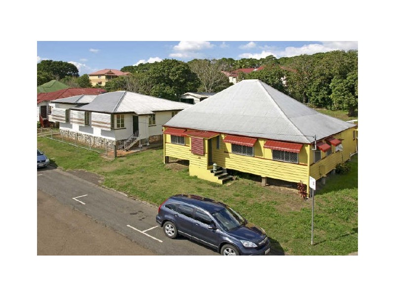 24 & 26 Thorn Street, Ipswich QLD 4305