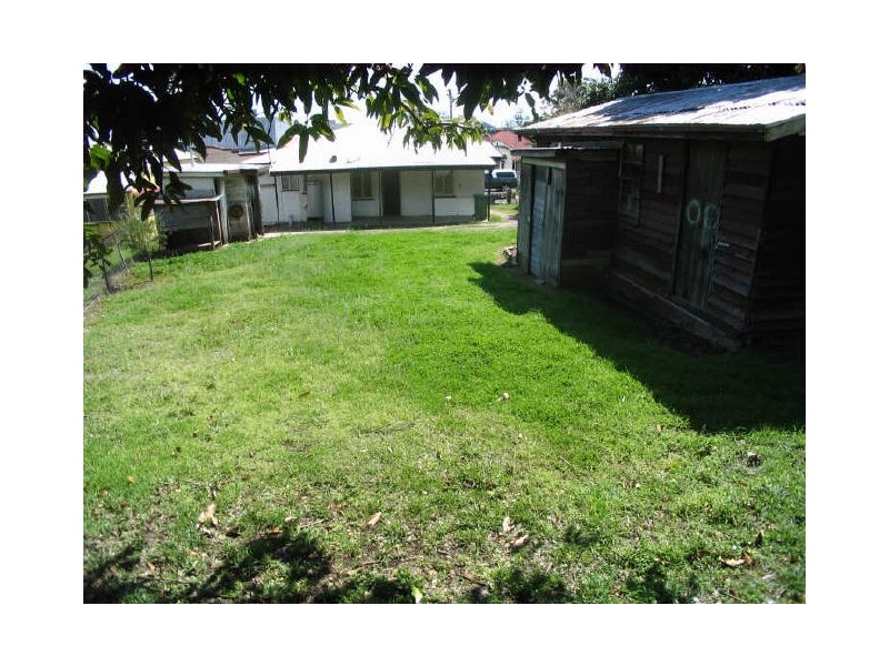 24 & 26 Thorn Street, Ipswich QLD 4305