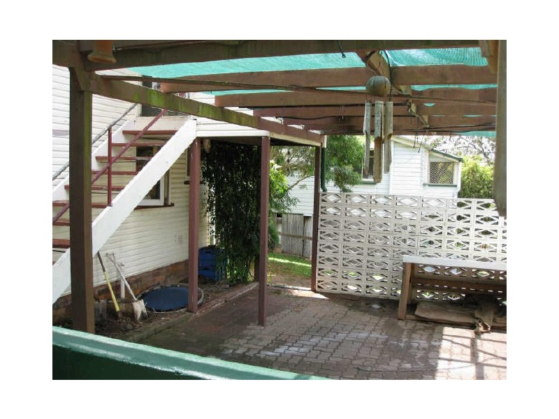 13 Simpson Street, North Ipswich QLD 4305