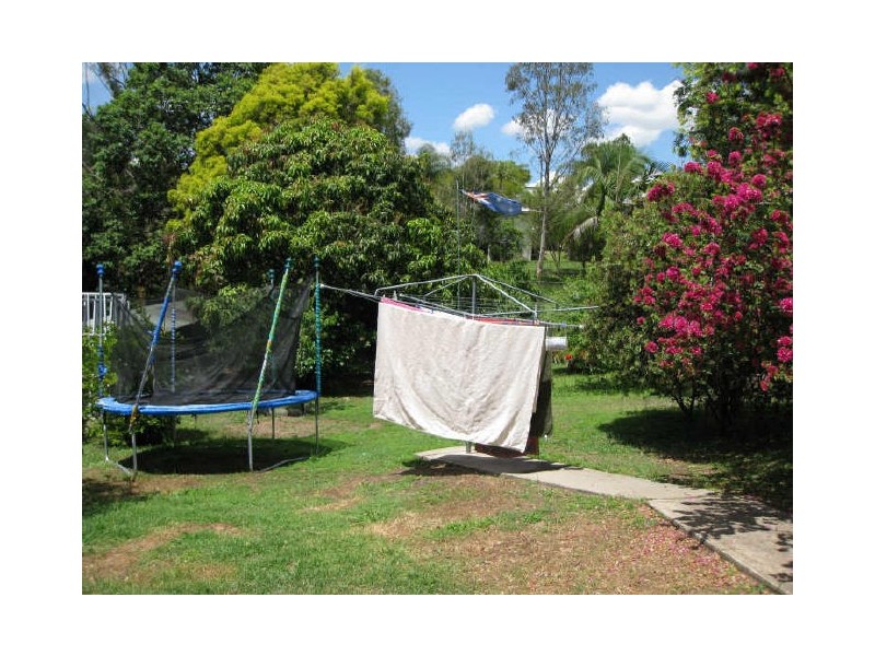 13 Simpson Street, North Ipswich QLD 4305