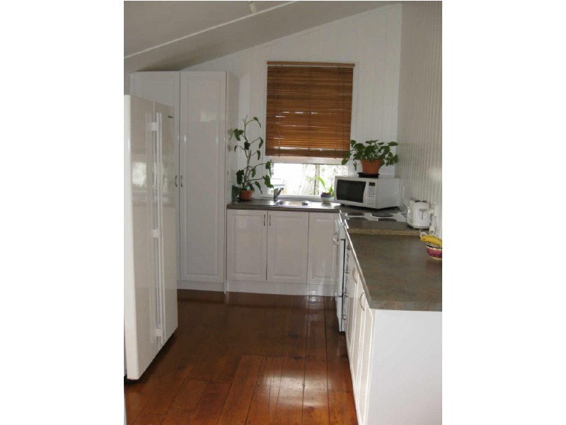 221 Warwick Road, Churchill QLD 4305