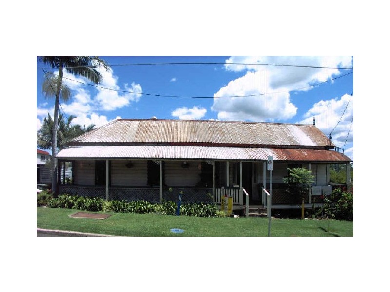 1 Thorn Street, Ipswich QLD 4305