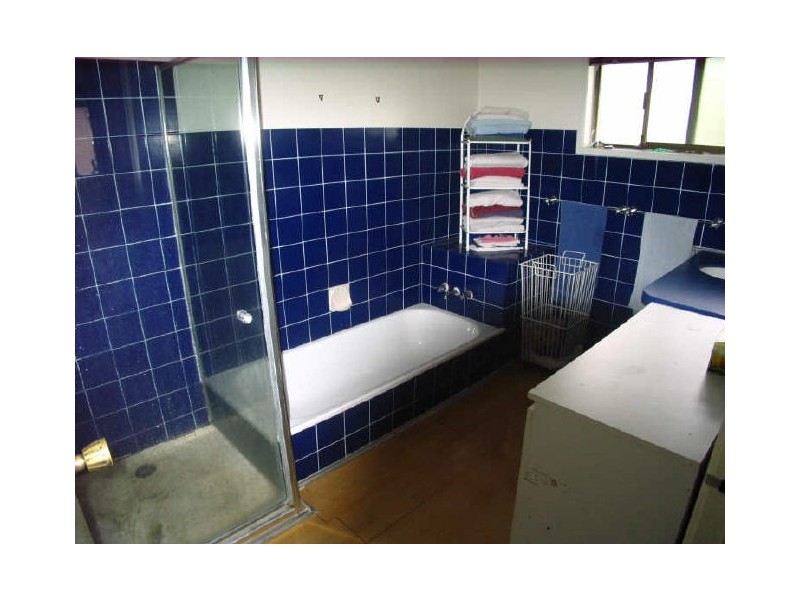 23 Aberdeen Street, Bundamba QLD 4304