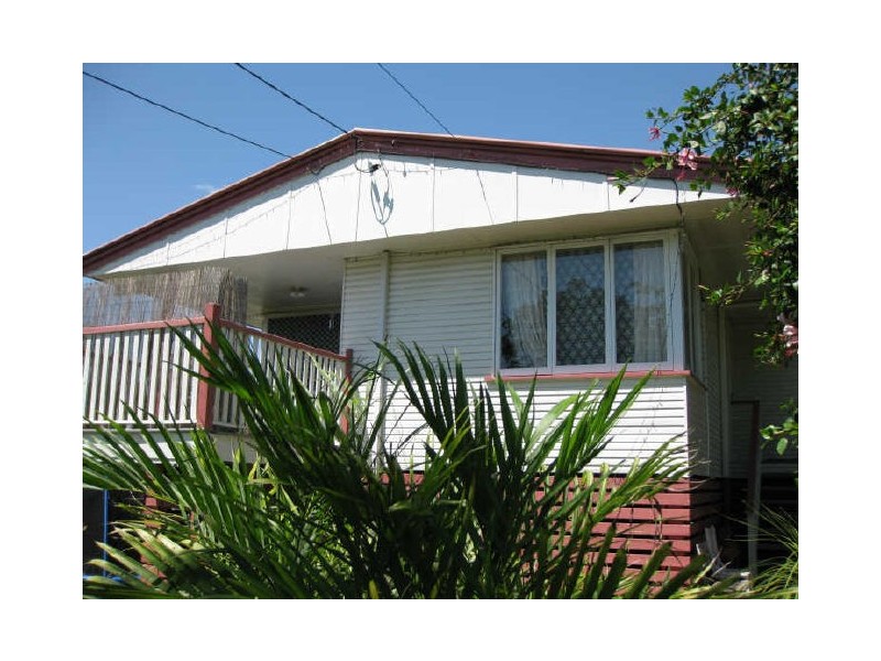 38 Flinders Drive, Leichhardt QLD 4305