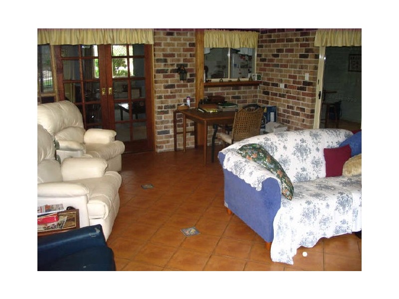 7 Backhouse Court, Brassall QLD 4305