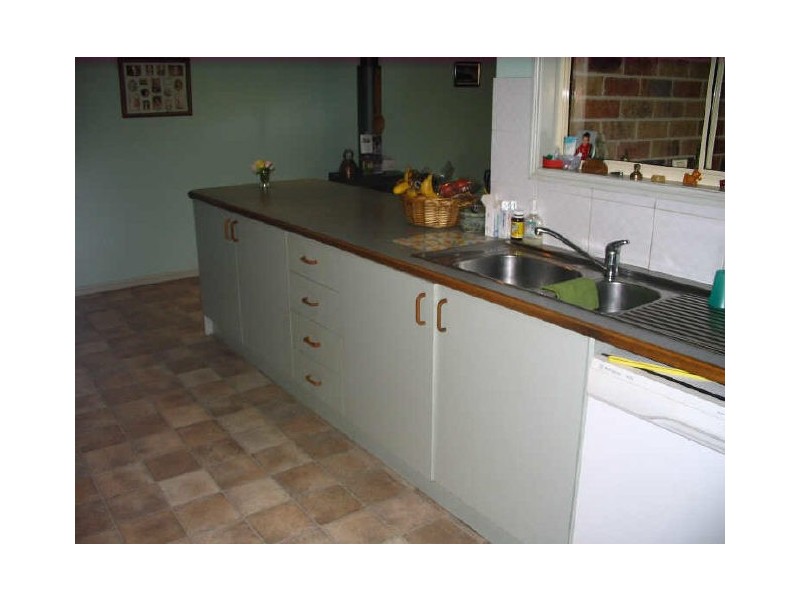 7 Backhouse Court, Brassall QLD 4305