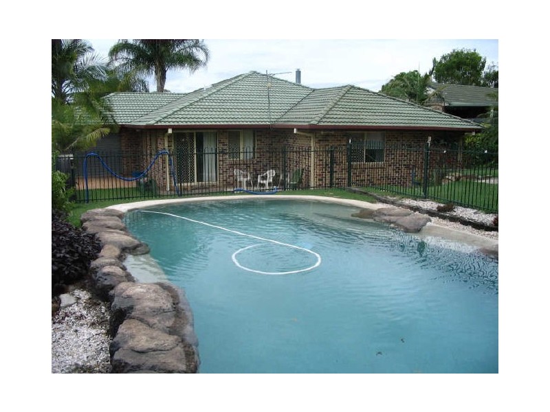 7 Backhouse Court, Brassall QLD 4305