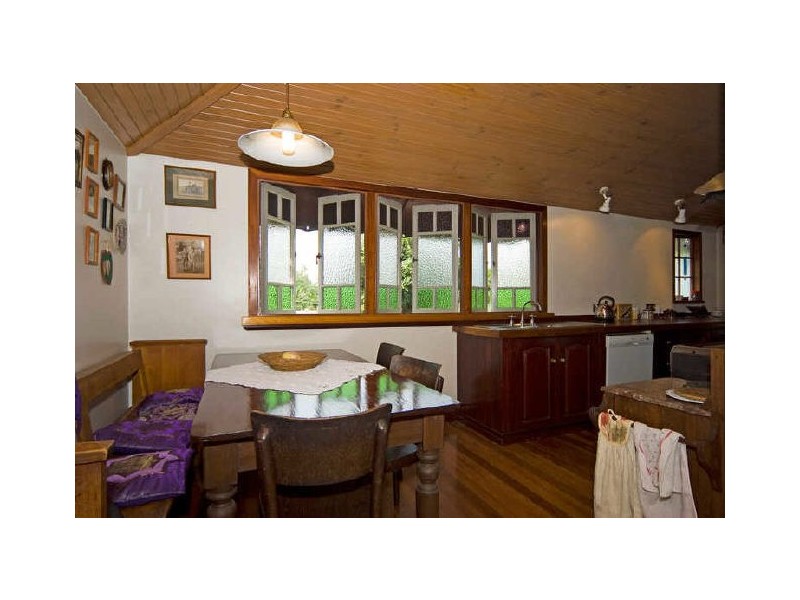 68 Pine Mountain Road, North Ipswich QLD 4305