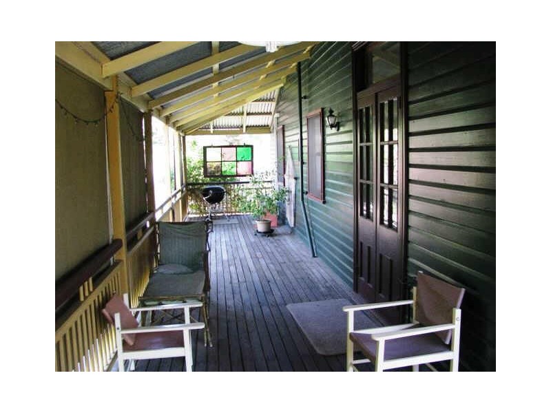 68 Pine Mountain Road, North Ipswich QLD 4305