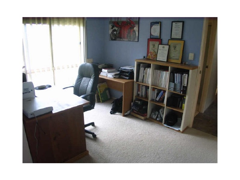 126 Kahler Road, Ironbark QLD 4306