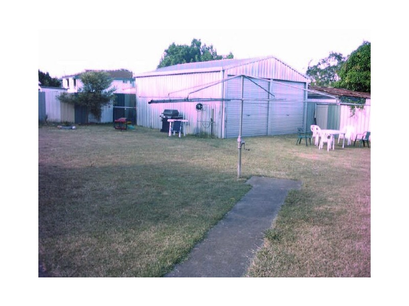 1 Peacock Street, One Mile QLD 4305