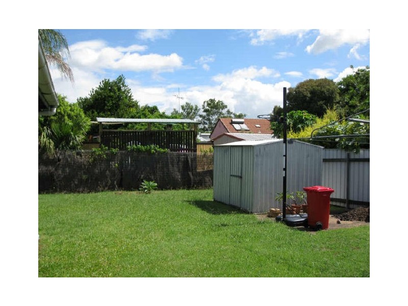 13 Cross Street, Raceview QLD 4305