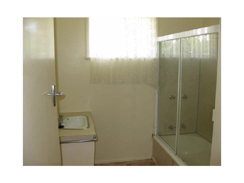 29 Trudy Street, Raceview QLD 4305