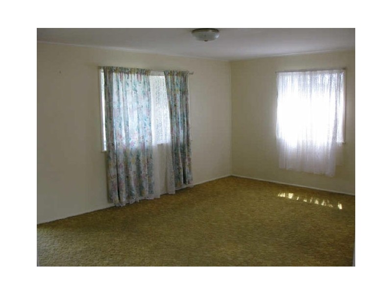 29 Trudy Street, Raceview QLD 4305
