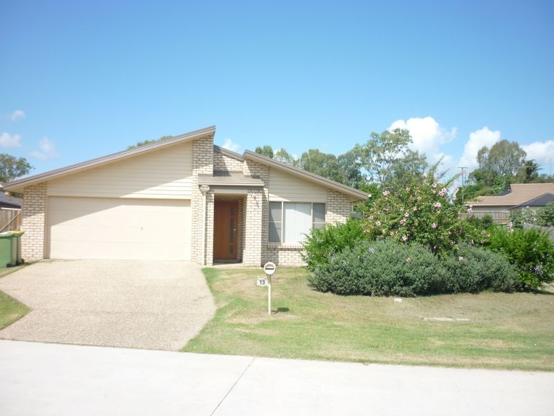 13 Neuman Place, Leichhardt QLD 4305