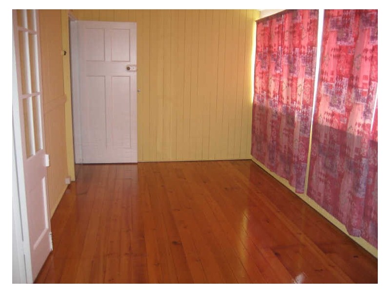 265 Warwick Road, Churchill QLD 4305