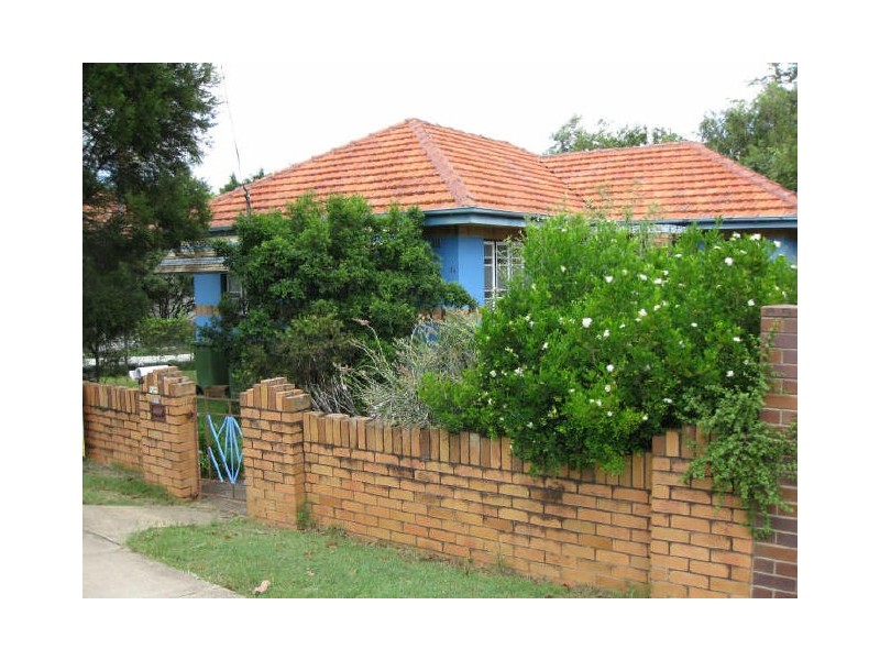 16 River Road, Dinmore QLD 4303