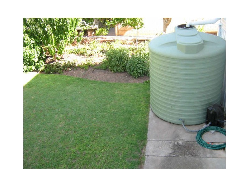 278 South Station Road, Raceview QLD 4305