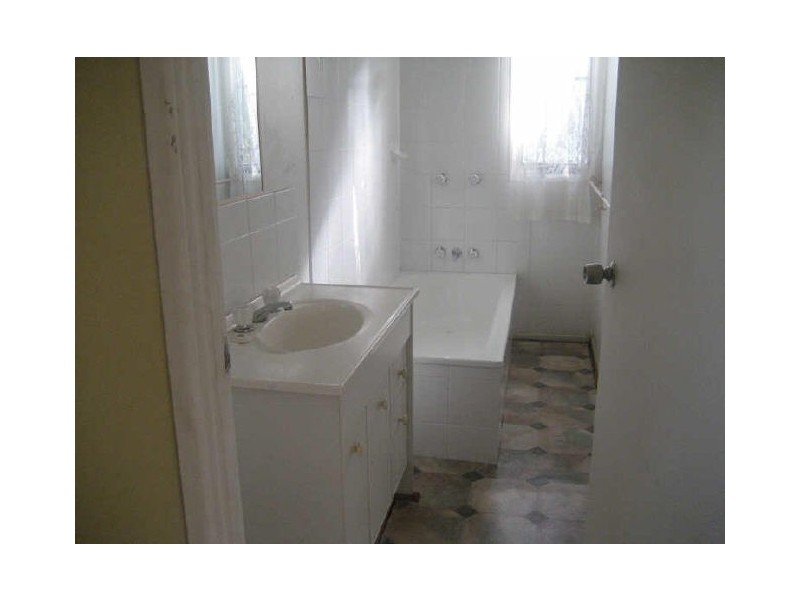 41 Hayes Street, Brassall QLD 4305