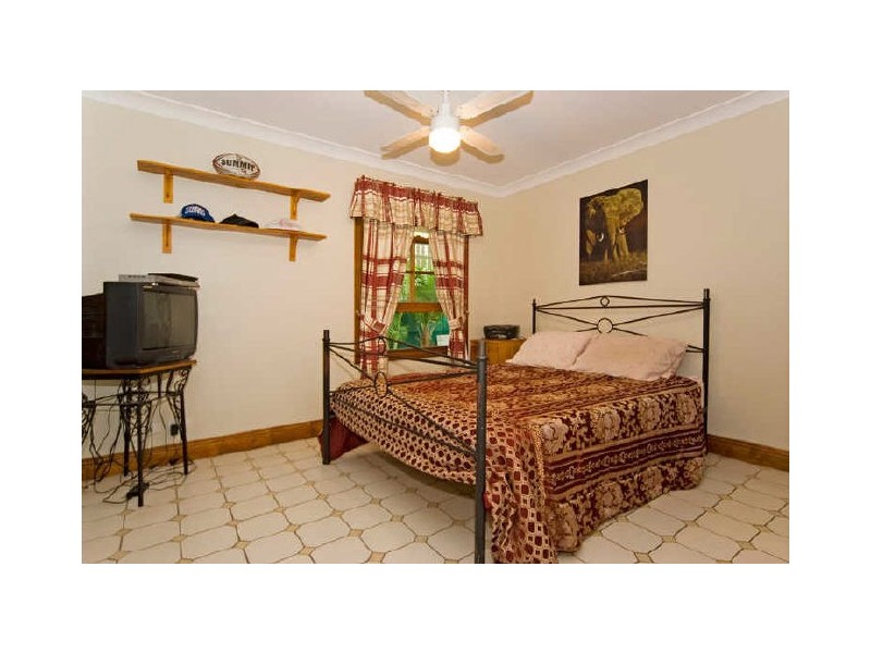 1 Brilliant Street, Newtown QLD 4305
