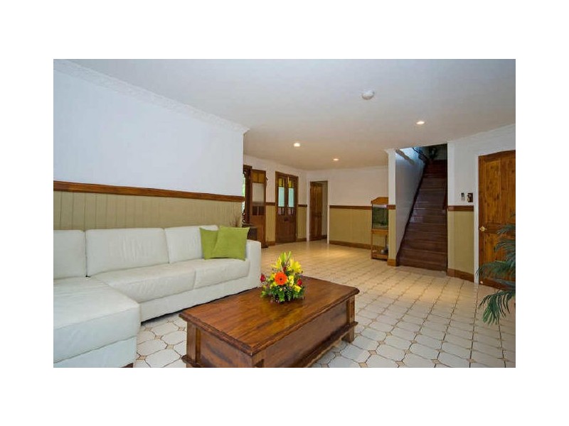 1 Brilliant Street, Newtown QLD 4305