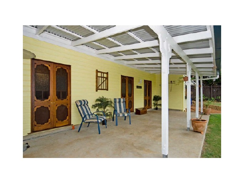 1 Brilliant Street, Newtown QLD 4305