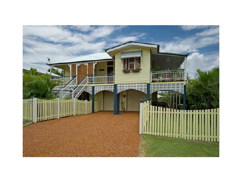 1 Brilliant Street, Newtown QLD 4305