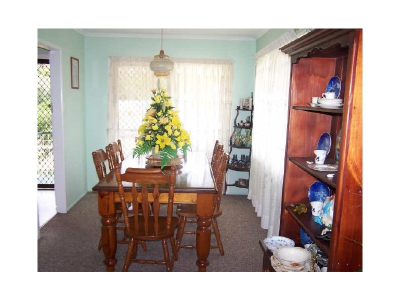 40 Cemetery Road, Eastern Heights QLD 4305