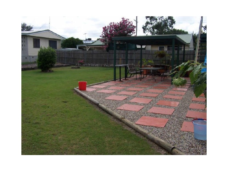 40 Cemetery Road, Eastern Heights QLD 4305
