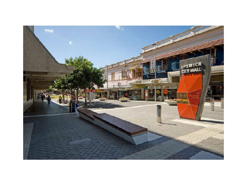 1 Wilson Lane, Ipswich QLD 4305