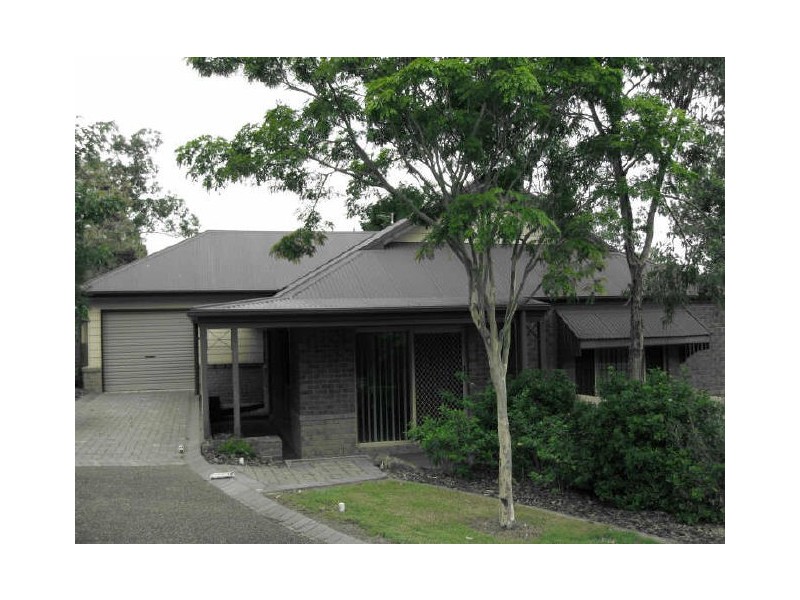 Unit9/13 John Staines Crescent, North Ipswich QLD 4305