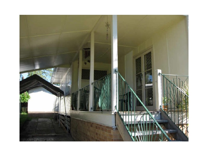 10 Trumper Street, East Ipswich QLD 4305