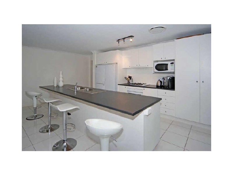 29 Cabernet Cr, Pine Mountain QLD 4306